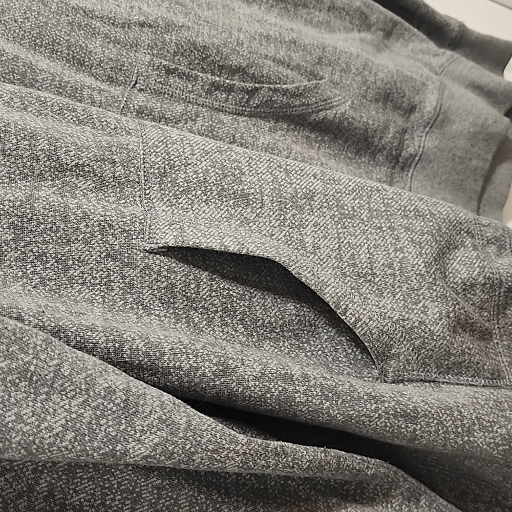 DC zip up sweat shirt - Picture 5 of 12